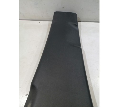 Обшивка центральной стойки левая нижняя