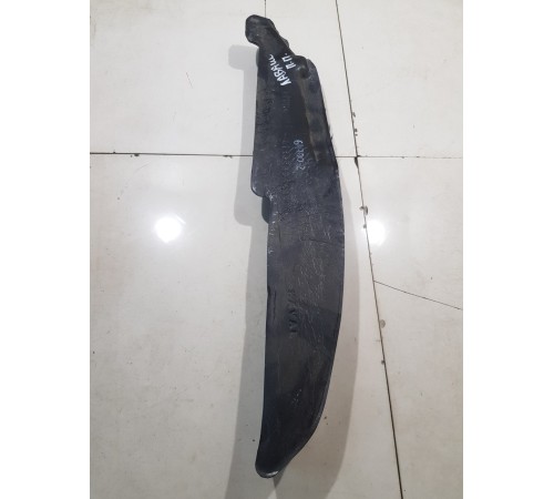 Пыльник крыла передний правый