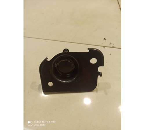 фиксатор спинки сиденья(правый)