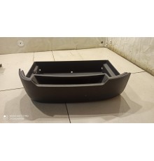 Ящик центрального бардачка нижний