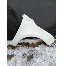 Крыло переднее правое