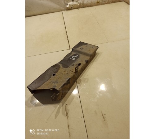 Кронштейн кузова