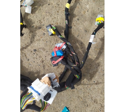 Электропроводка салона