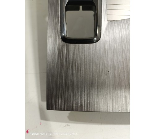 Накладка центральной консоли декоративная