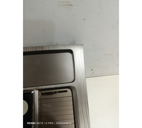 Накладка центральной консоли декоративная