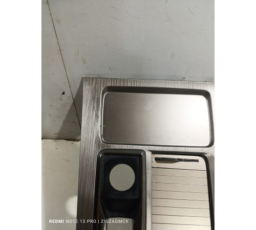 Накладка центральной консоли декоративная