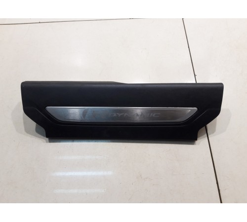 Накладка порога (передняя, левая)