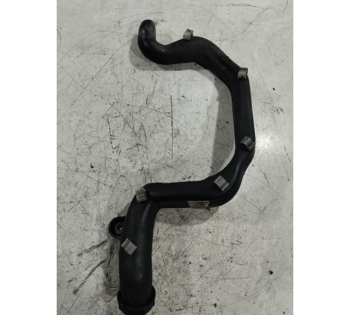 Горловина бачка омывателя