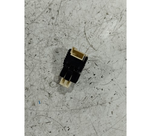 Датчик стоп сигнала