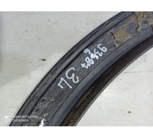 Накладка двери (задняя левая)