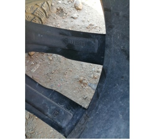 Колесо в сборе 275/45 R20