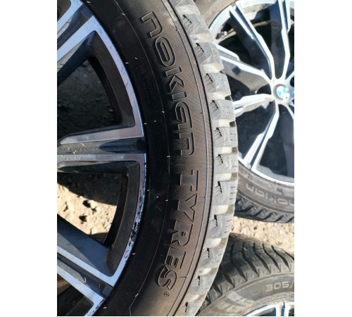 Колесо в сборе 275/45 R20