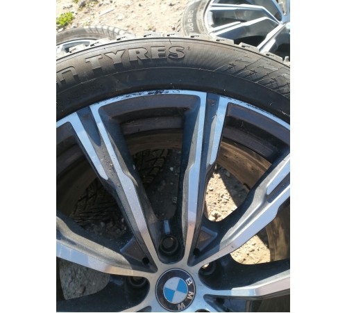 Колесо в сборе 275/45 R20