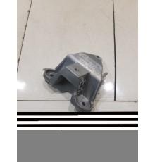 Кронштейн передней панели