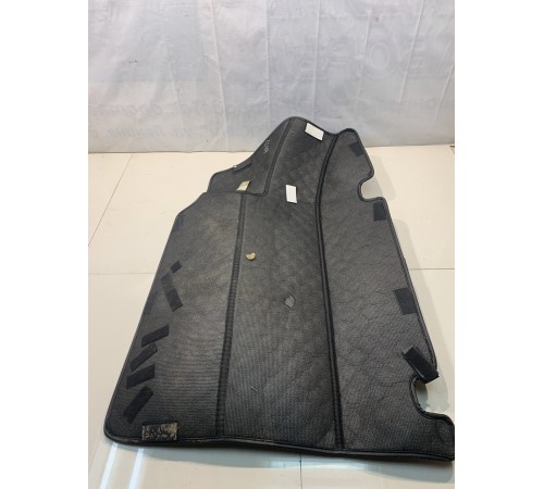 Комплект обшивок багажника