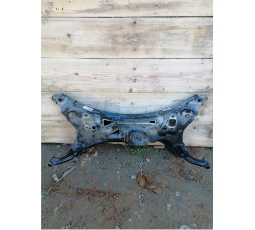 Балка (подрамник) передний