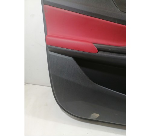 Обшивка двери передняя левая