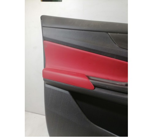 Обшивка двери передняя левая