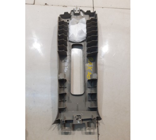 обшивка стойки левая