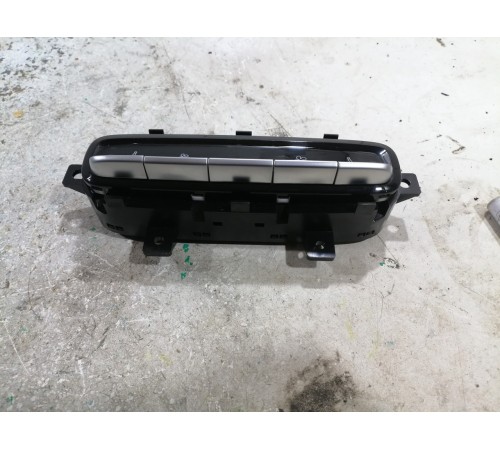 Блок управления климатической установкой