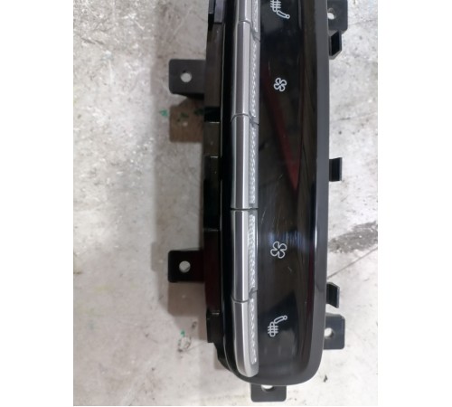 Блок управления климатической установкой