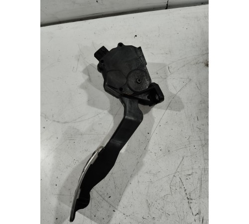 Педаль газа