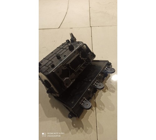 Ящик передней консоли