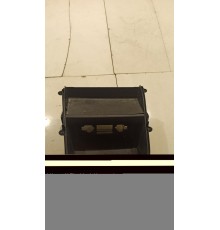 Ящик передней консоли