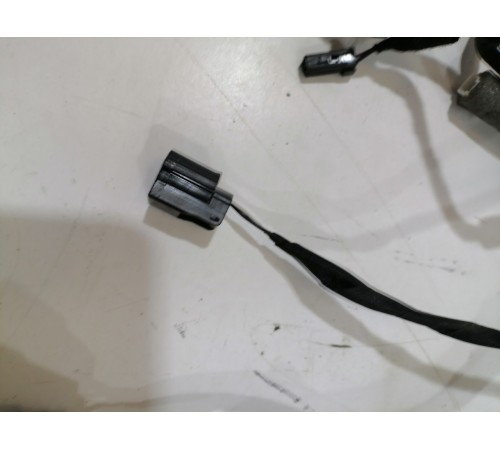 Электропроводка двери передняя левая