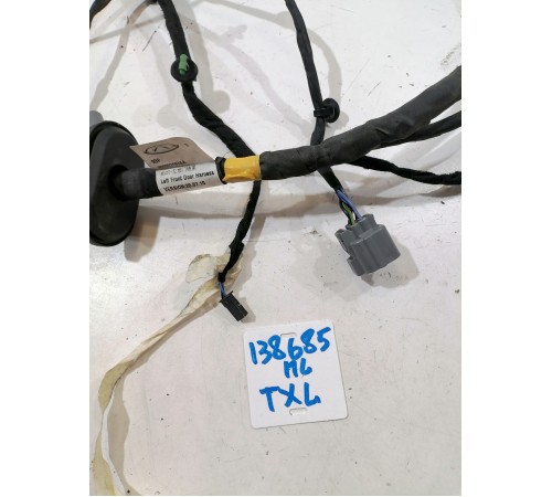 Электропроводка двери передняя левая