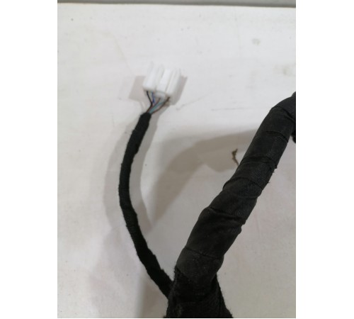 Электропроводка двери передняя левая