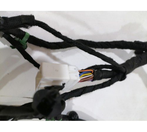 Электропроводка двери передняя левая