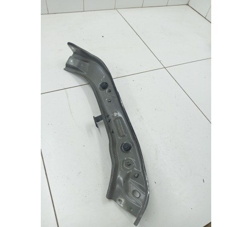 Кронштейн кузова правый