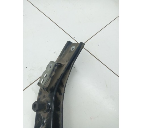 Кронштейн кузова правый