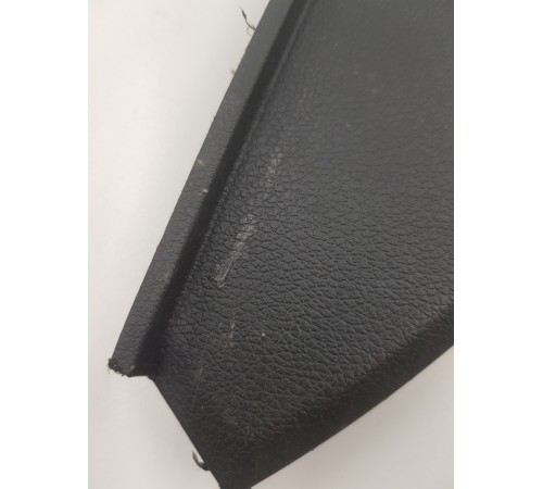 Накладка торпедо боковая правая