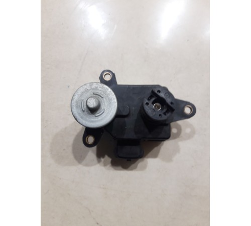 Моторчик привода заслонки впускного коллектора