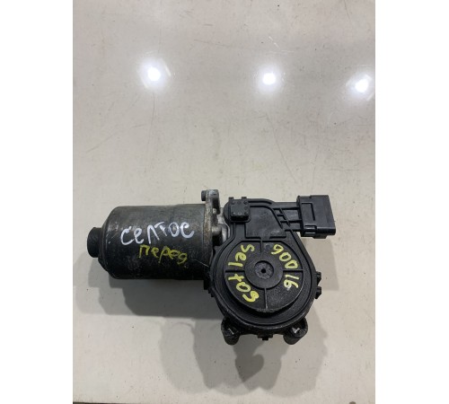 Моторчик стеклоочистителей (передний)