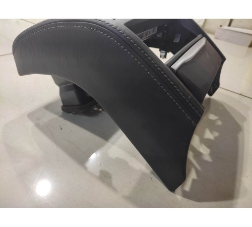 Накладка центральной консоли декоративная задняя