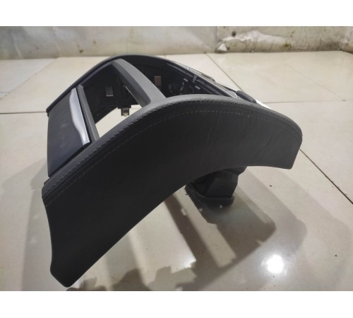 Накладка центральной консоли декоративная задняя