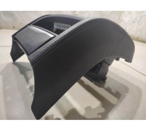 Накладка центральной консоли декоративная задняя