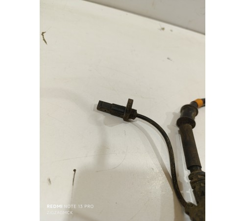 Датчик ABS задний левый