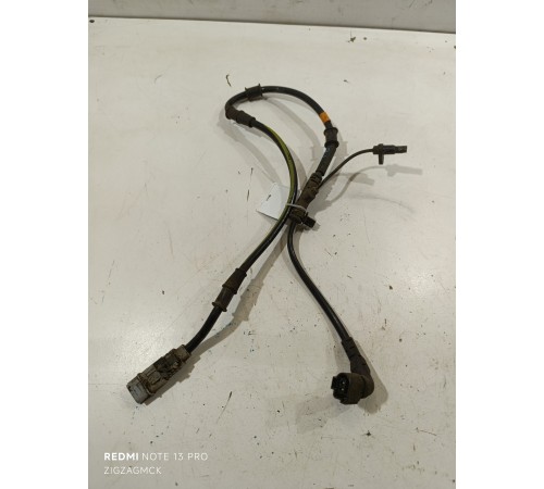 Датчик ABS задний левый