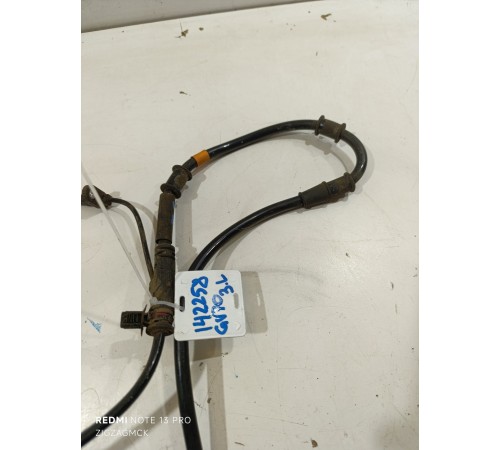 Датчик ABS задний левый