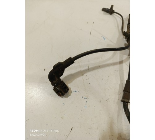 Датчик ABS задний левый