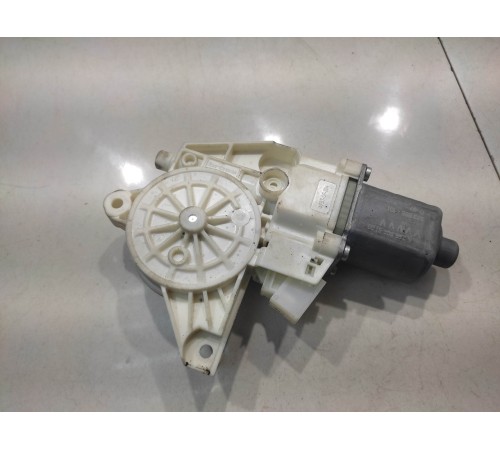 Моторчик стеклоподъемника(передний левый)