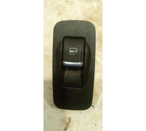Кнопка стеклоподъемника задняя правая