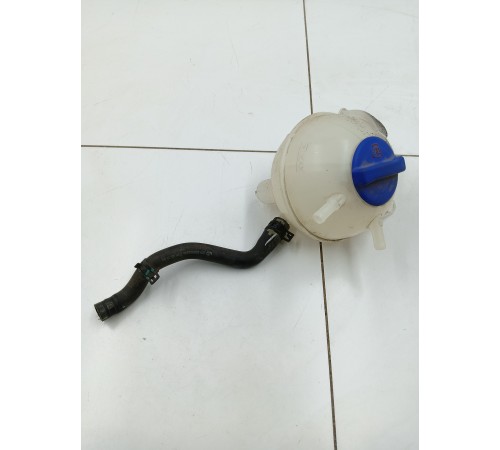 Бачок расширительный