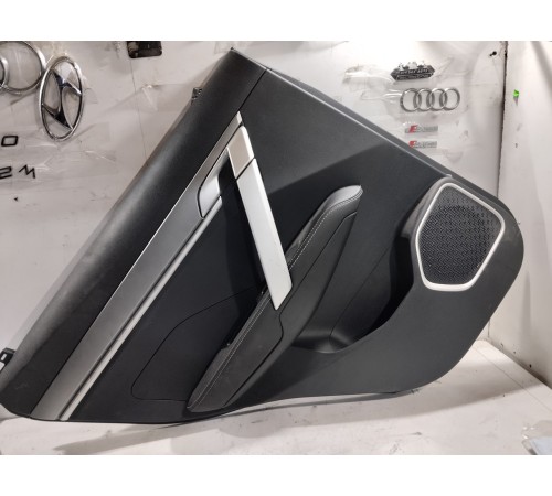 Обшивка двери задняя левая