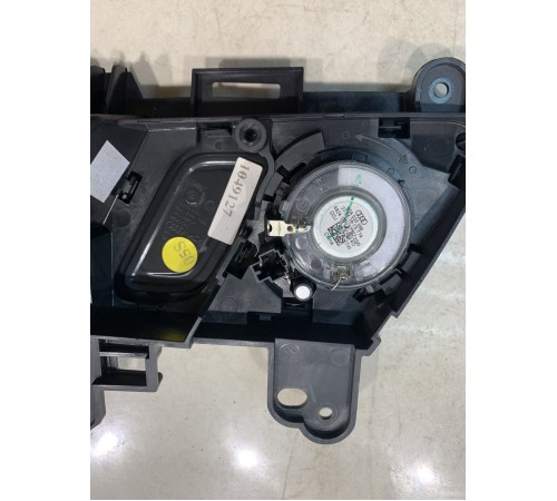 Ручка двери (задняя, правая, внутренняя)