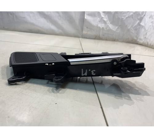 Ручка двери (задняя, правая, внутренняя)